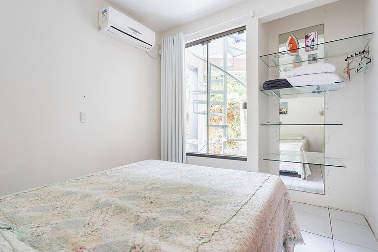 Até 4p, 1quarto, 2min Praia -Passarela Ribeiro,1vg