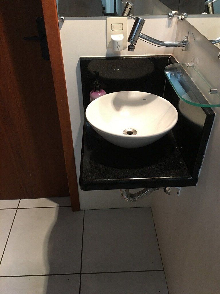 Até 4p, 1quarto, 2min Praia -Passarela Ribeiro,1vg