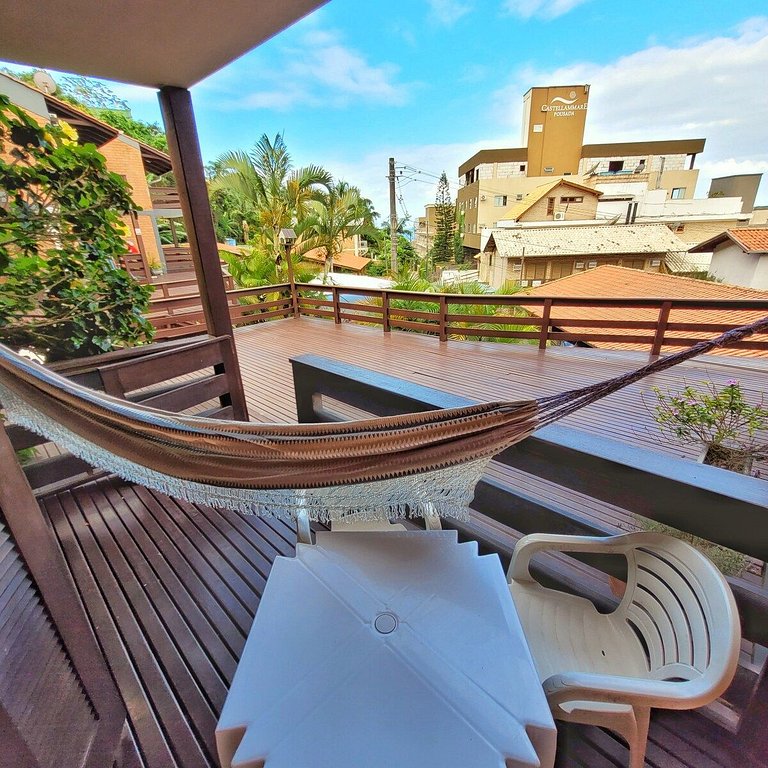 Studio até 4pessoas, 2min Praia Bombinhas Centro