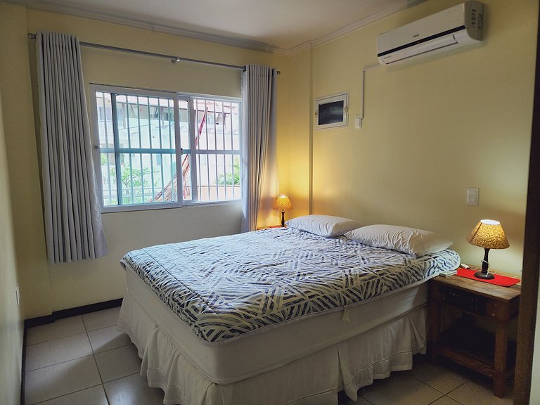 Lindo, confortável p 5 pessoas, 300m Praia