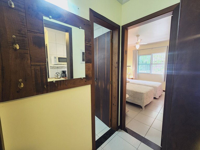 Lindo, confortável p 5 pessoas, 300m Praia