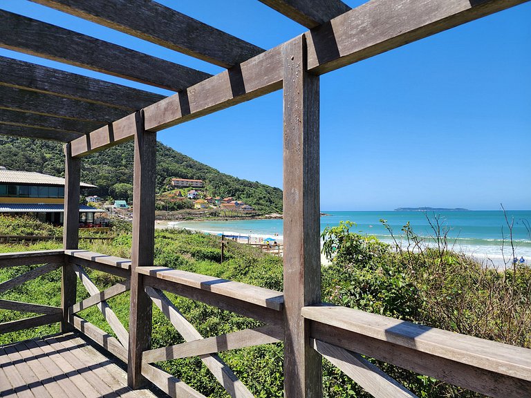 Triplex na Praia de 4 Ilhas