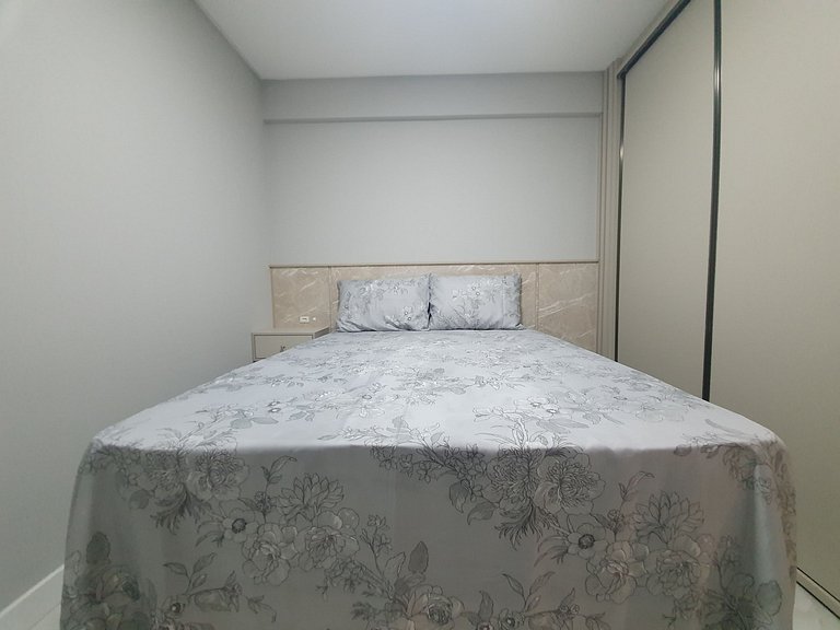 Lindo Apto, Vista Mar Bombinhas, 3quartos, ate 8p