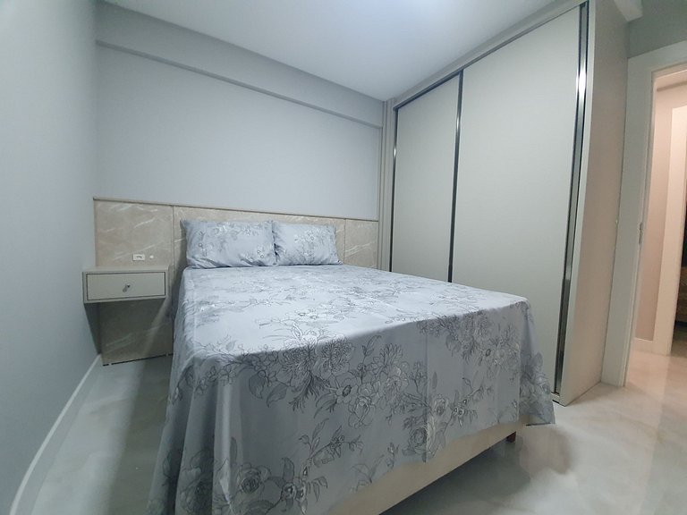 Lindo Apto, Vista Mar Bombinhas, 3quartos, ate 8p