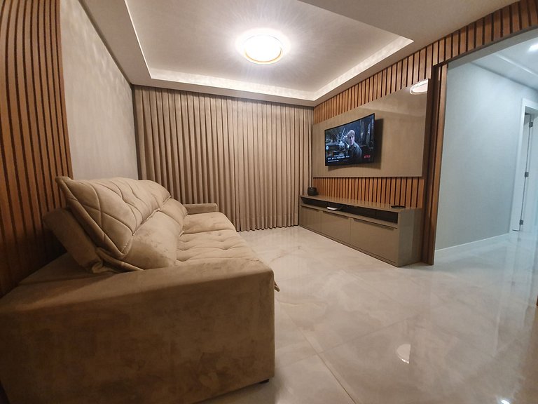 Lindo Apto, Vista Mar Bombinhas, 3quartos, ate 8p