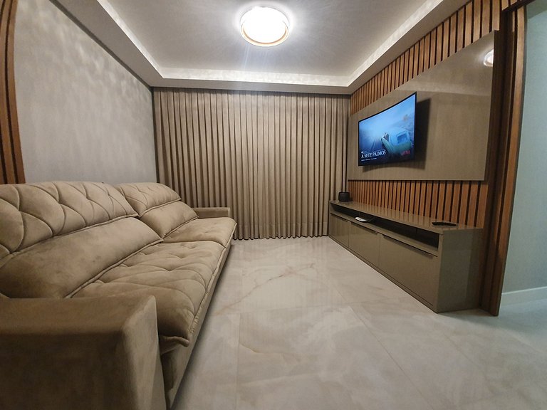 Lindo Apto, Vista Mar Bombinhas, 3quartos, ate 8p