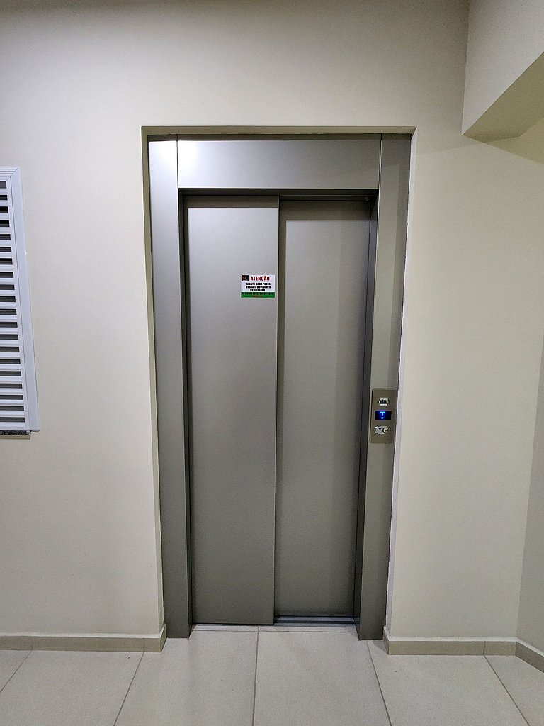 Lindo apto ate 4 pessoas - 500m Bombas