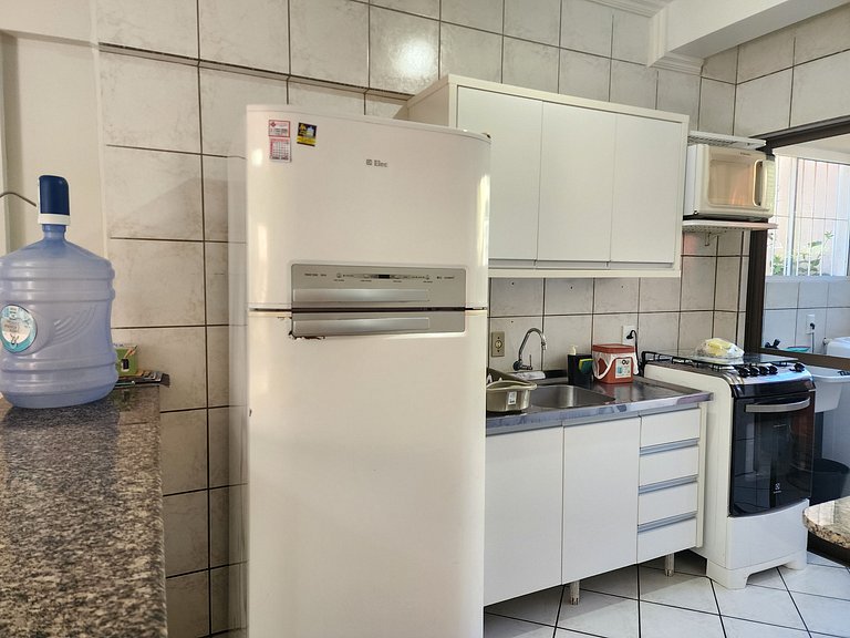 Linda Casa 2 suítes, 30 m praia, até 6 pessoas