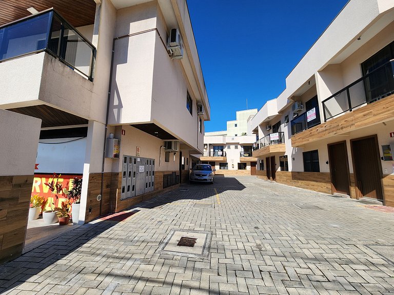 30 m praia Bombinhas, 2quartos, 2 WC, 1 vaga