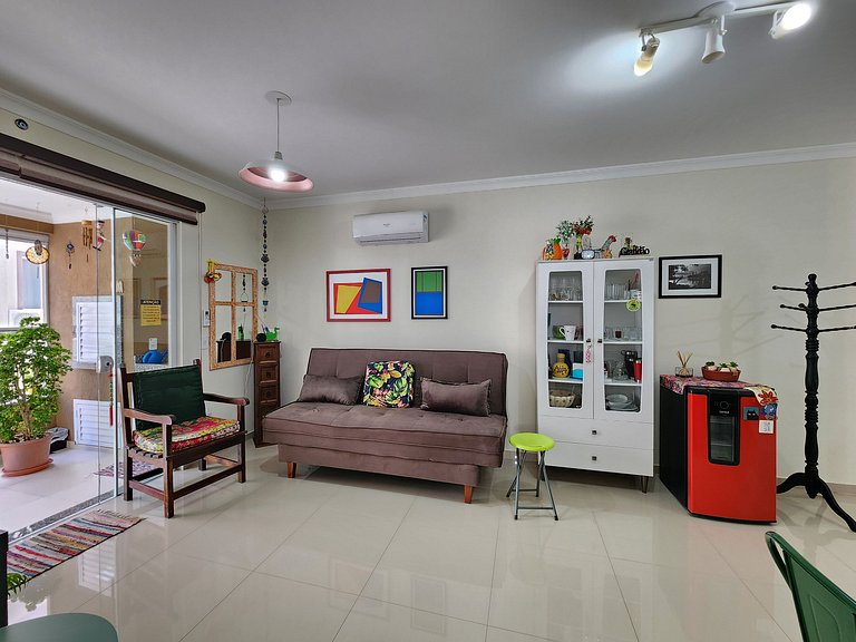 Lindo apto ate 4 pessoas - 500m Bombas