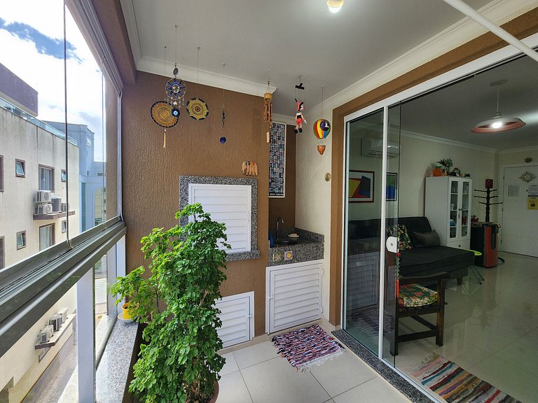 Lindo apto ate 4 pessoas - 500m Bombas