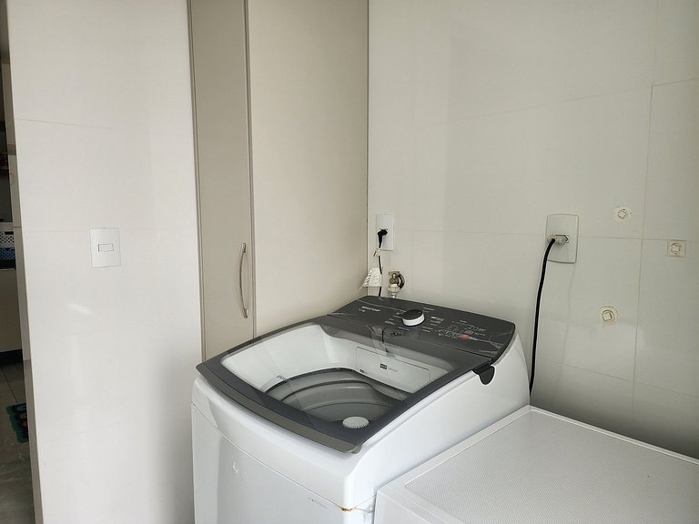 Lindo Duplex com jacuzzi, 100m praia, até 6p