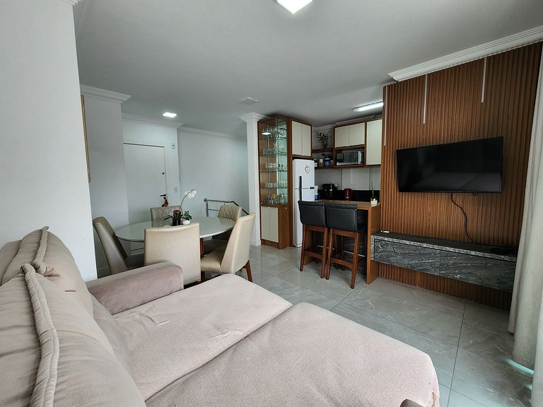 Lindo Duplex com jacuzzi, 100m praia, até 6p