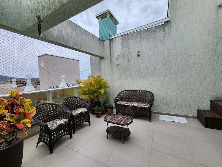 Lindo Duplex com jacuzzi, 100m praia, até 6p