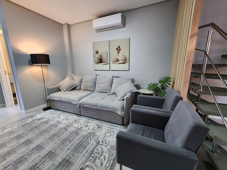 Triplex piscina e jacuzzi, 100m Praia, 3 vagas