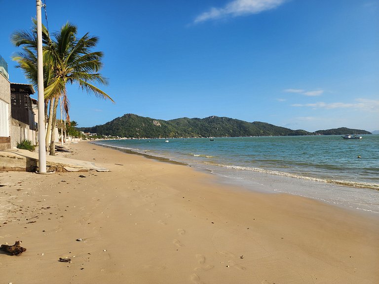 Triplex piscina e jacuzzi, 100m Praia, 3 vagas