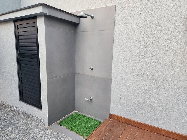 Triplex piscina e jacuzzi, 100m Praia, 3 vagas