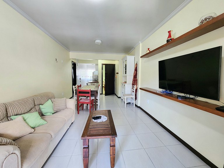 Lindo, confortável p 5 pessoas, 300m Praia